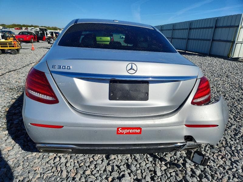 2017 MERCEDES-BENZ E 300 6