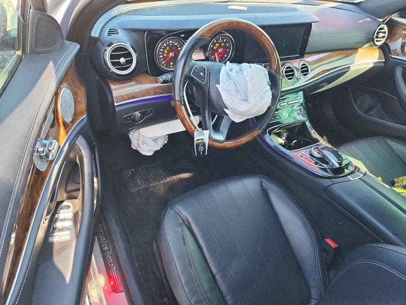 2017 MERCEDES-BENZ E 300 8