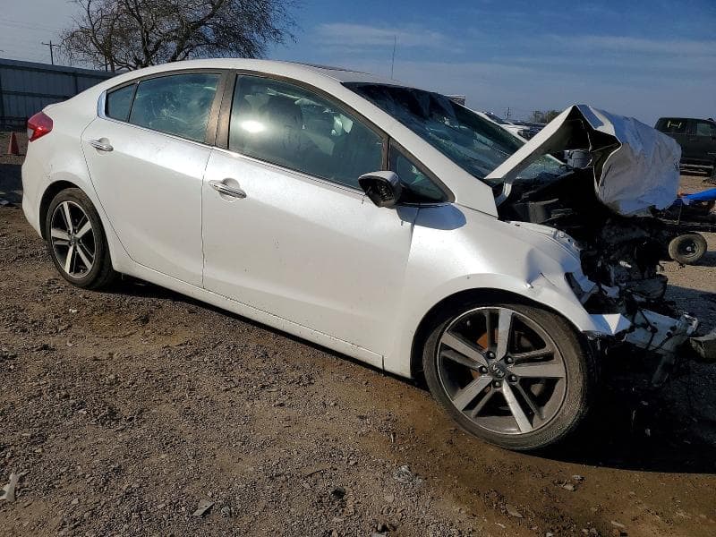 2017 KIA FORTE EX 4