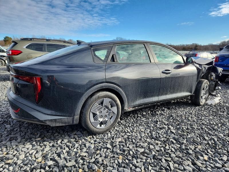 2025 KIA K4 LX 3