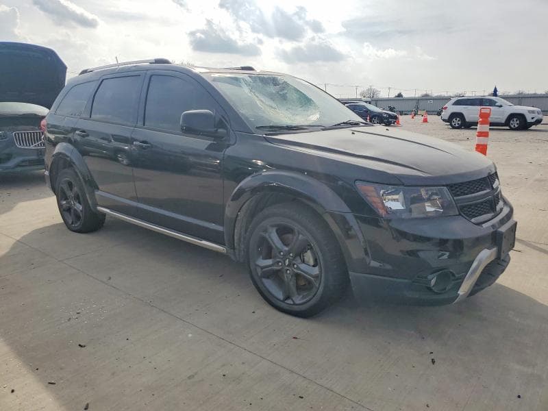 2019 DODGE JOURNEY CROSSROAD CROSSROAD 4