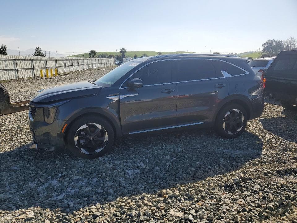 2025 KIA SORENTO EX 1