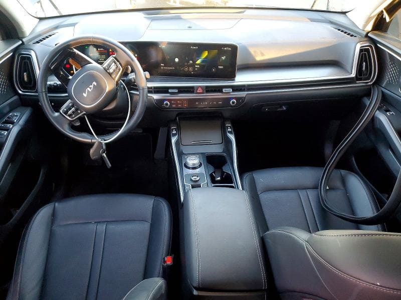 2025 KIA SORENTO EX 8