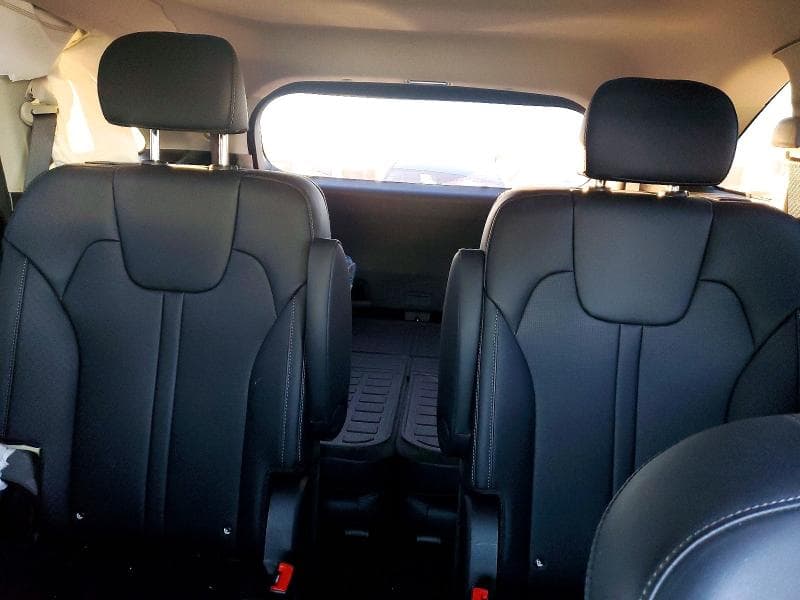 2025 KIA SORENTO EX 10