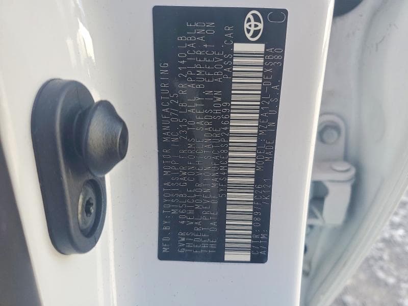 2025 TOYOTA COROLLA SE SE 12