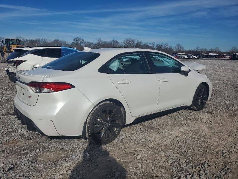 2025 TOYOTA COROLLA SE SE 3