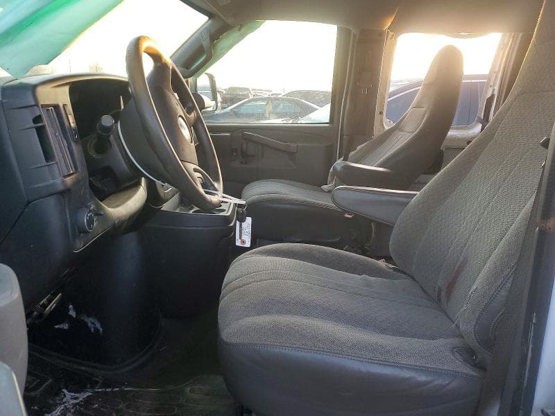 2017 CHEVROLET EXPRESS G3500 LT 7
