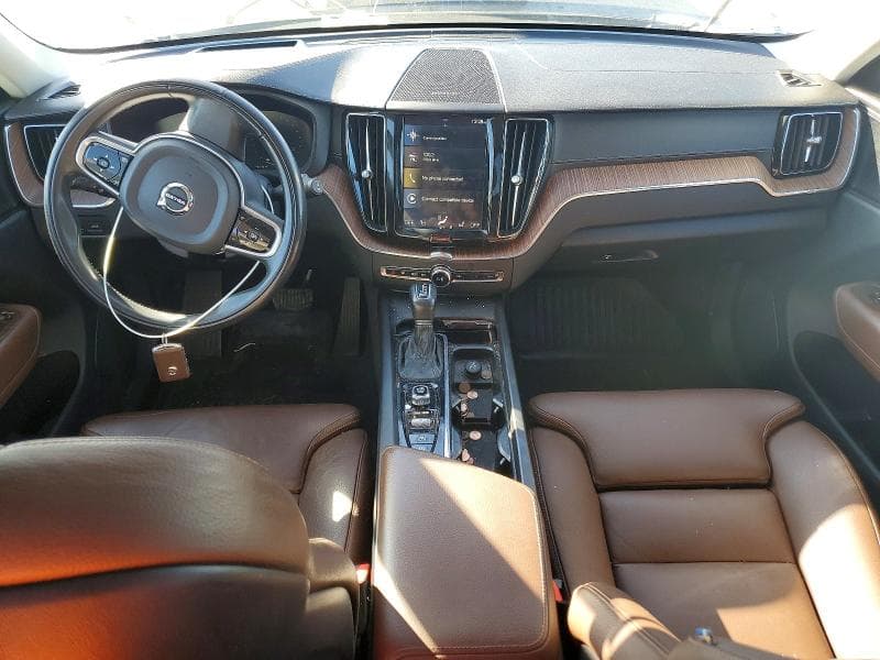 2020 VOLVO XC60 T5 INSCRIPTION T5 INSCRIPTION 8
