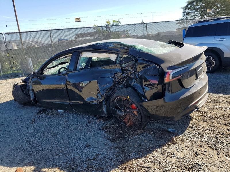 2026 TESLA MODEL 3 2