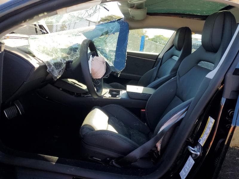 2026 TESLA MODEL 3 7