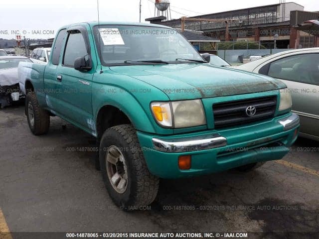 2022 INTERNATIONAL LT625 6x4 T/A Sleeper Truck Tractor