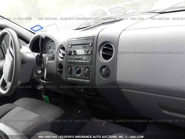2020 NISSAN NV200 Cargo Van 5