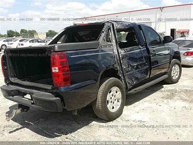 2022 RAM 5500 4x4 Crew Cab Pickup 4
