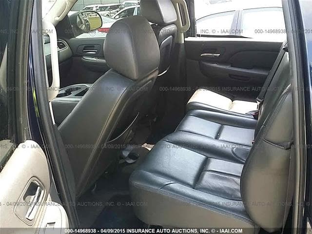 2022 RAM 5500 4x4 Crew Cab Pickup 8