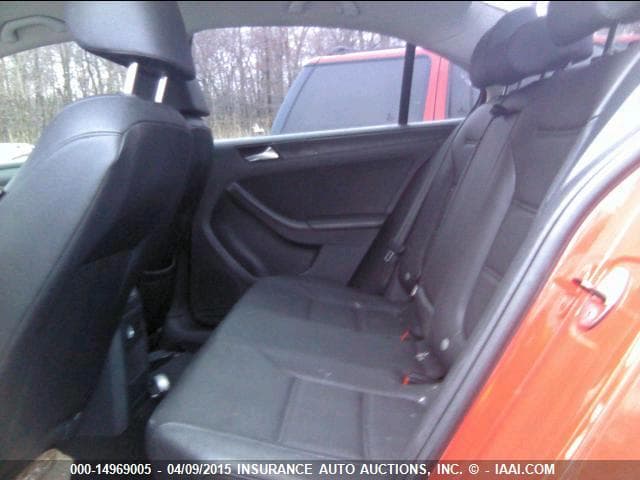 2022 RAM 1500 4x4 Crew Cab Pickup 8