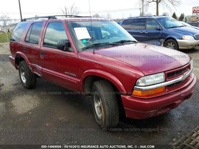 2025 RAM 1500 4x4 Crew Cab Pickup 1