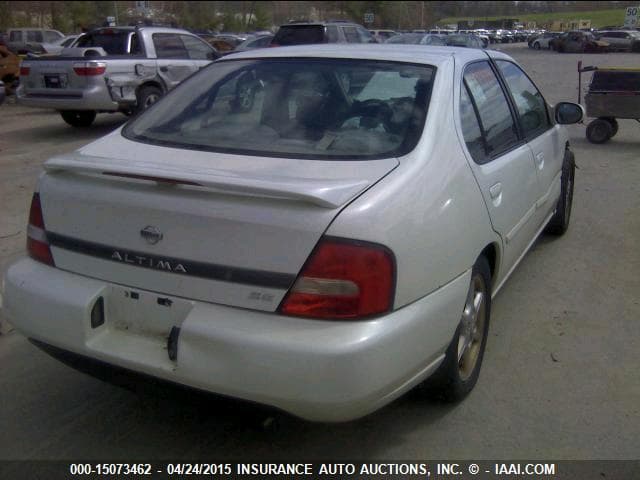 2020 Peterbilt 579 6x4 T/A Sleeper Truck Tractor (Inoperable) 4