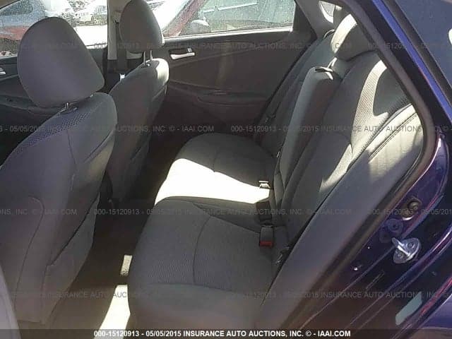 2020 GMC 3500 AT4 4x4 Crew Cab Pickup 8