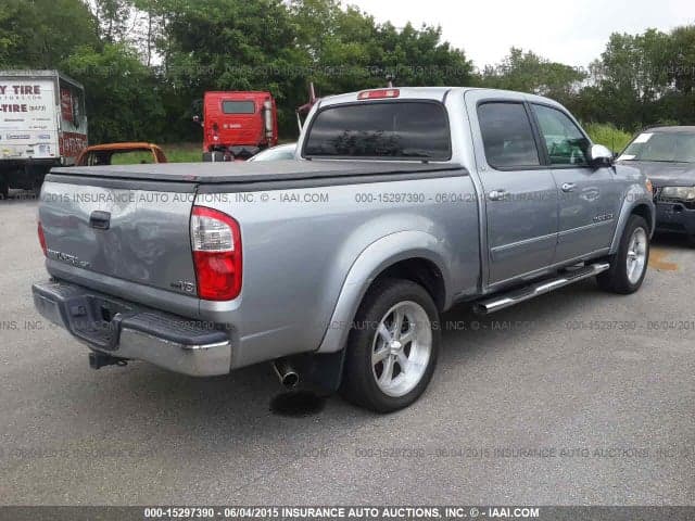 2019 CHEVROLET Silverado 1500 4x4 Crew Cab Pickup 4