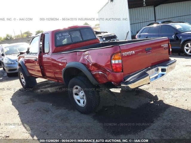 2019 CHEVROLET Silverado 1500 4x4 Crew Cab Pickup 2