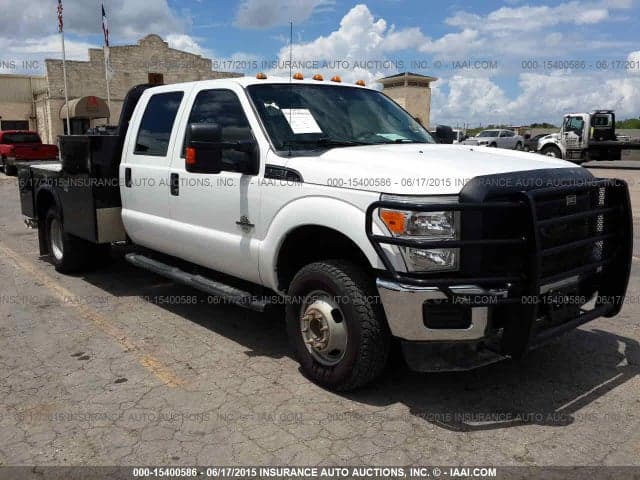 2018 RAM 3500 4x4 Pickup 1