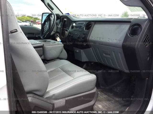 2018 RAM 3500 4x4 Pickup 5