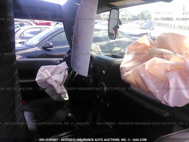 2017 NISSAN Frontier 4x2 Crew Cab Pickup (Inoperable) 5