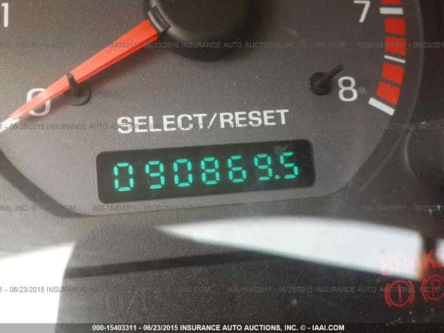 2018 RAM 1500 4x4 Crew Cab Pickup 7