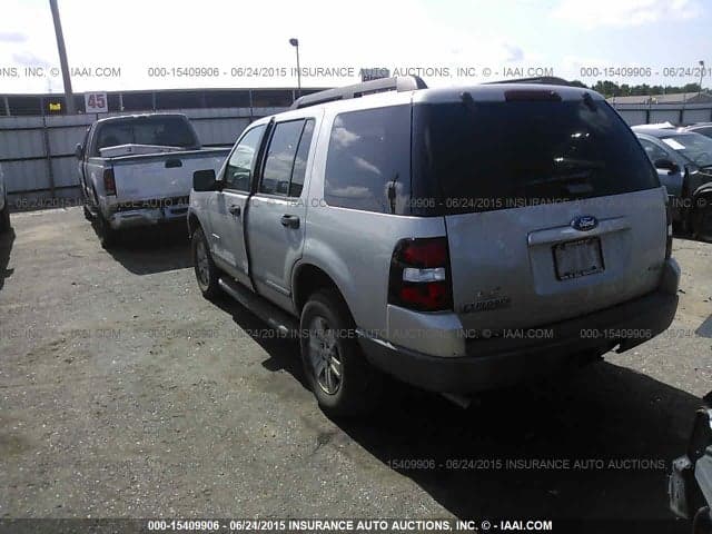2017 GMC Savana 2500 Cargo Van 3