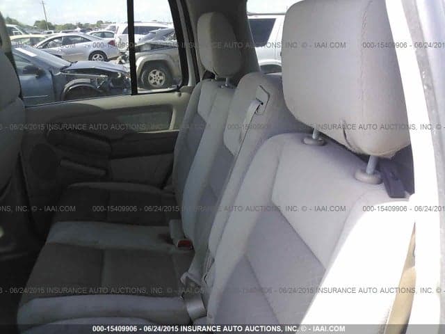 2017 GMC Savana 2500 Cargo Van 8