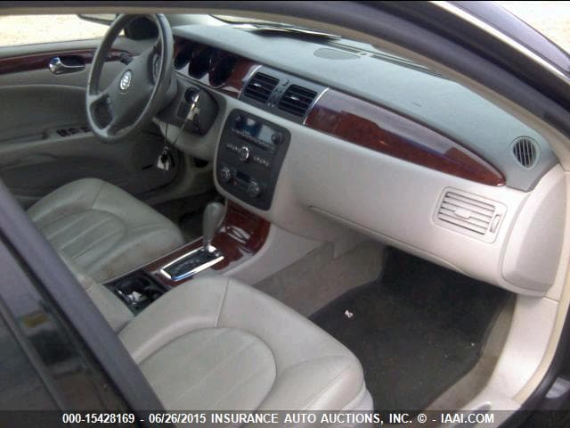 2017 CHEVROLET Express 3500 14 Passenger Van 5