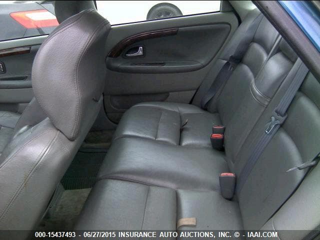 2018 NISSAN Versa Automobile 8