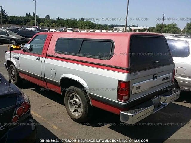 2017 RAM 3500 SLT 4x4 Crew Cab Pickup 3