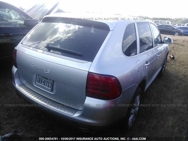 2004 PORSCHE CAYENNE S 4