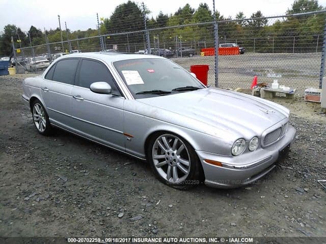 2004 JAGUAR XJ XJR 1