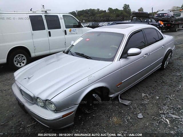 2004 JAGUAR XJ XJR 2