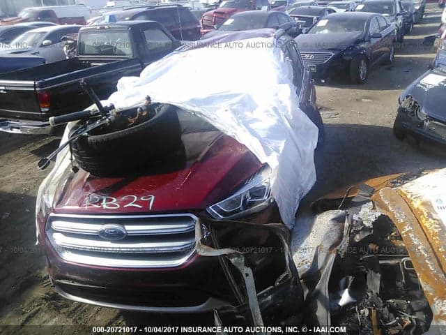 2017 FORD ESCAPE TITANIUM 2