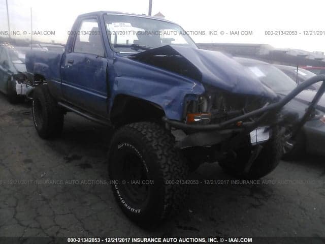 1985 TOYOTA PICKUP RN60