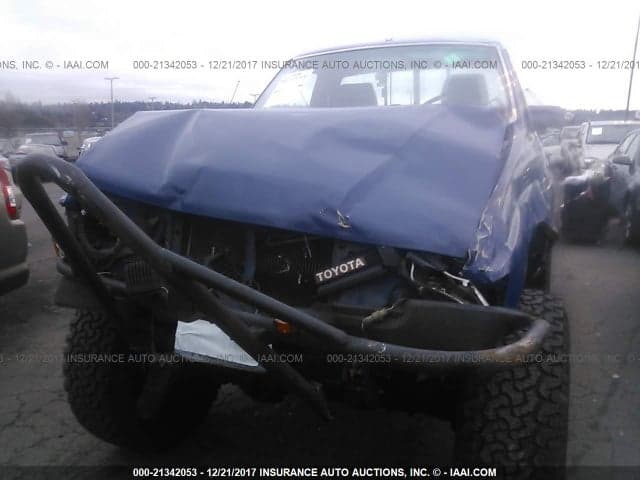 1985 TOYOTA PICKUP RN60 6