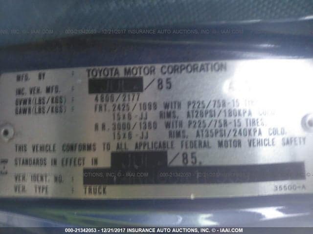 1985 TOYOTA PICKUP RN60 9