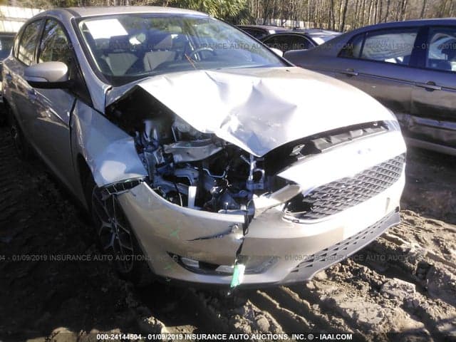2017 FORD FOCUS SEL 6