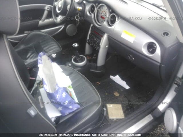 2006 MINI COOPER 5