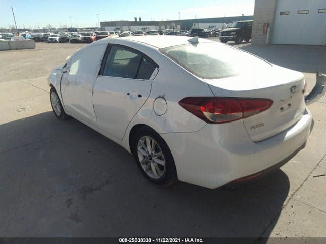 2017 KIA FORTE LX 3