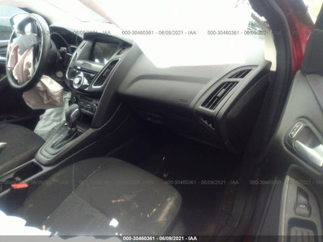 2017 FORD FOCUS SEL 5