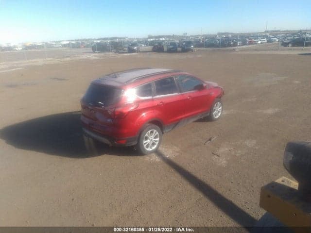 2019 FORD ESCAPE SEL 4