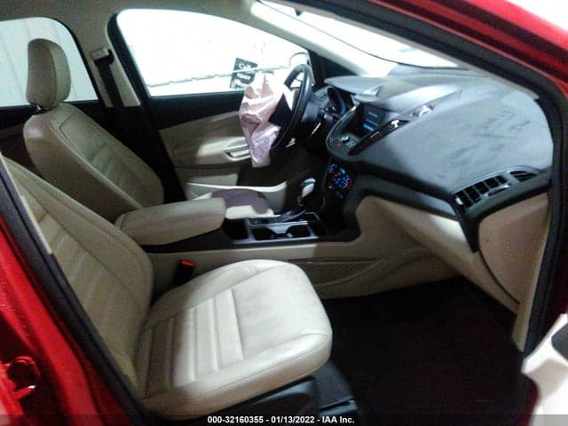 2019 FORD ESCAPE SEL 5