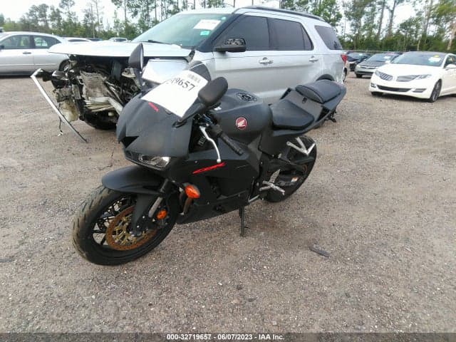 2019 HONDA CBR600 RA 2