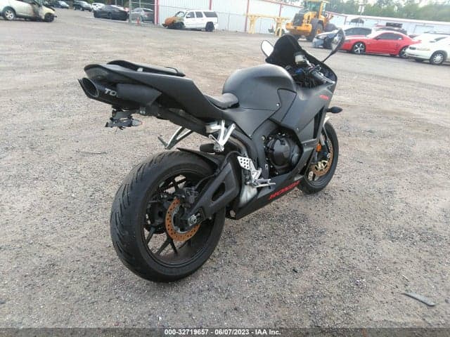 2019 HONDA CBR600 RA 4