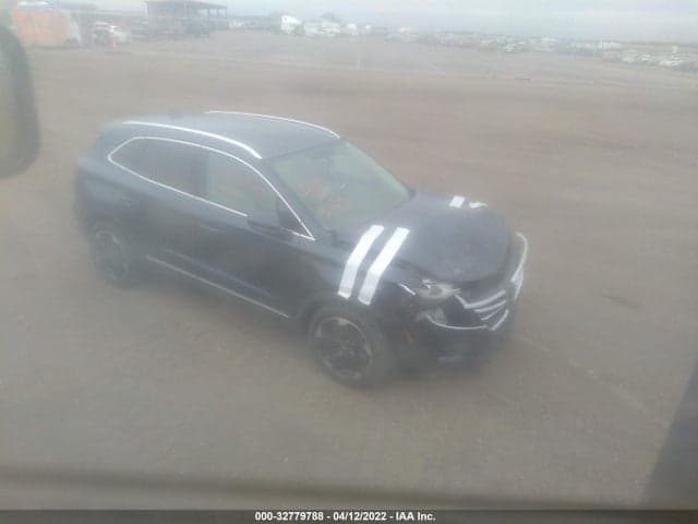 2017 LINCOLN MKC PREMIERE 1