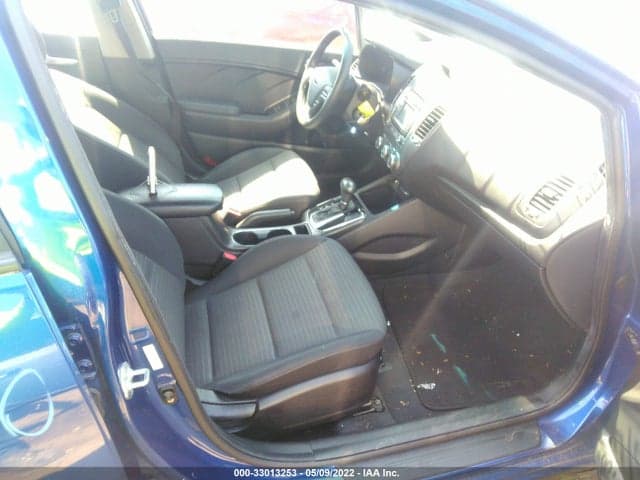 2017 KIA FORTE LX 5